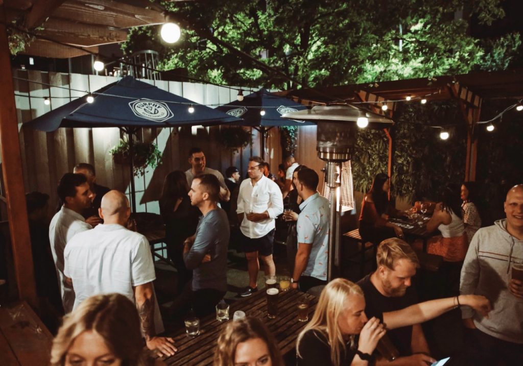 Temperance Hotel: Pub, Food, Djs & Live Music - Chapel St, South Yarra